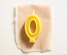 Load image into Gallery viewer, Beeswax Number Candles - FD Market | Refill + Sustainable Lifestyle Shop