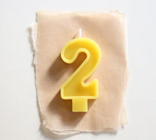 Load image into Gallery viewer, Beeswax Number Candles - FD Market | Refill + Sustainable Lifestyle Shop
