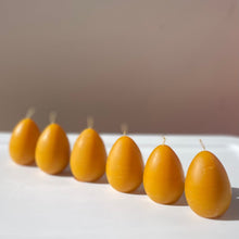 Load image into Gallery viewer, Beeswax Egg Candles - FD Market | Refill + Sustainable Lifestyle Shop
