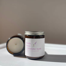 Load image into Gallery viewer, Fresh Linen + Lavender Buds Candle - FD Market | Refill + Sustainable Lifestyle Shop
