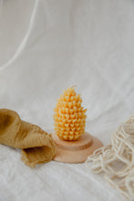 Load image into Gallery viewer, Festive Beeswax Candles
